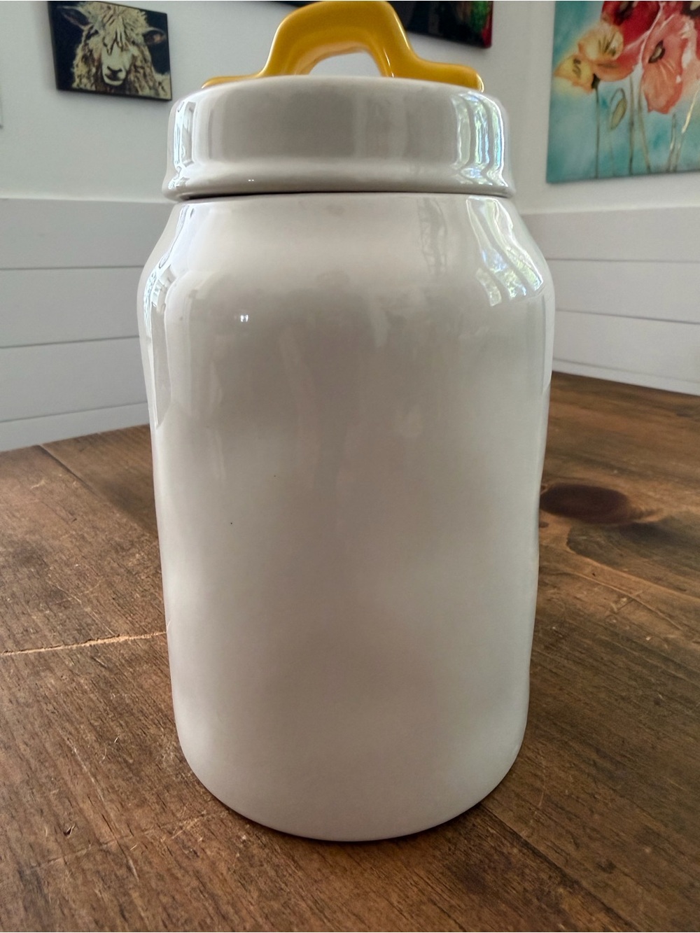 Rae Dunn Queen Bee canister - Picture 3 of 6